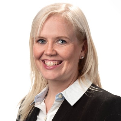 Bobbi Coffin Headshot